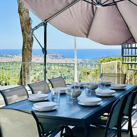 Holiday home Cardina Costabravasi