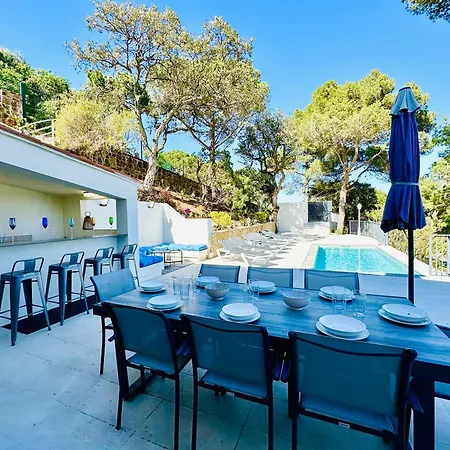 Cardina Costabravasi Holiday home *